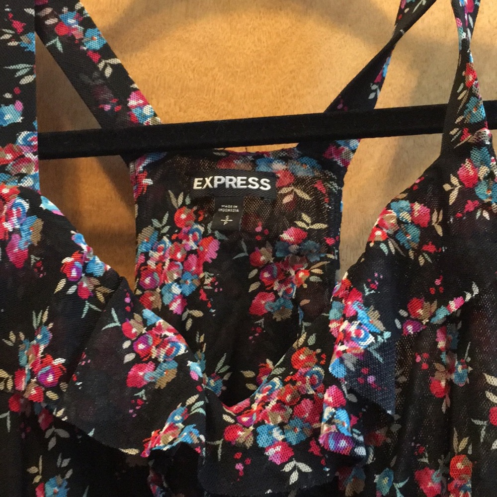 Top - Picture 5 of 7